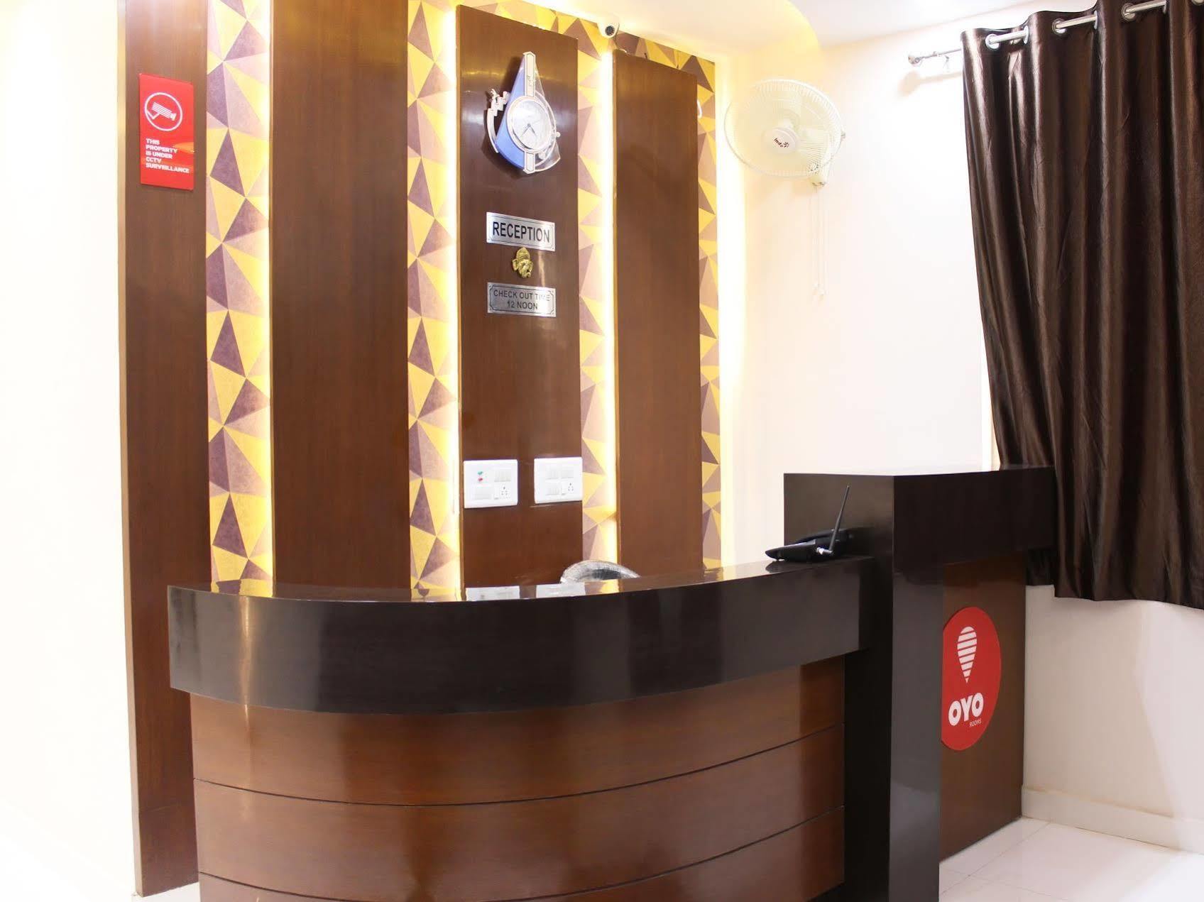 Oyo 3202 Hotel Gayatri Residency Agra  Exterior photo